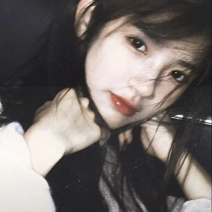 卡彼尼 海报