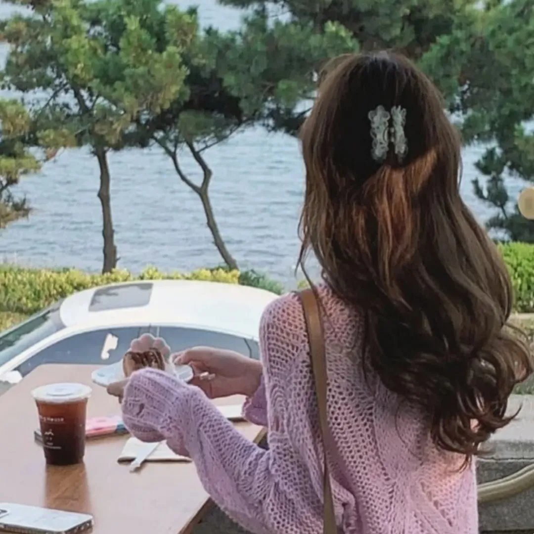 脸谱 海报