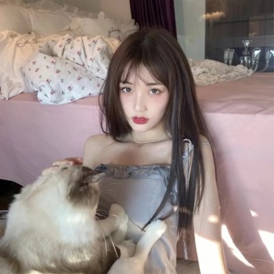熟悉的她 海报